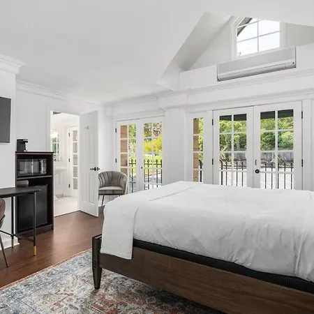Santa Rosa Stonehouse Private Wine Country Retreat! Apartment